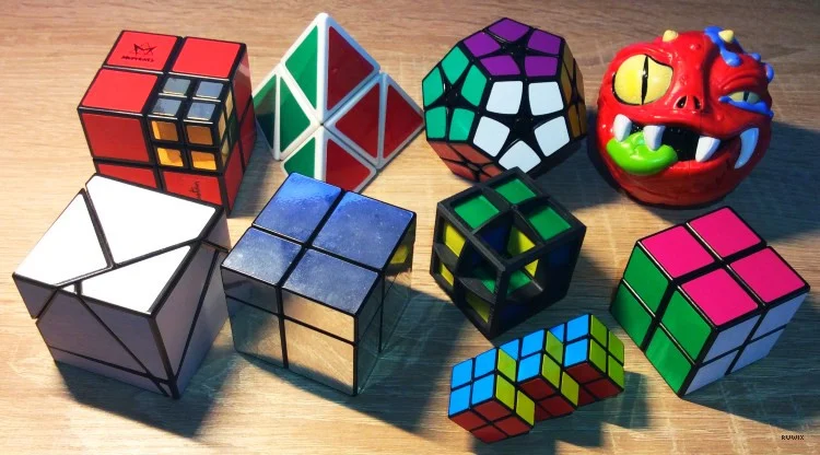 Các mẫu Rubik 2x2 từ 1981 đến nay